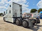 Used 2019 Freightliner Cascadia Sleeper Cab 6x4, Semi Truck for sale #874754 - photo 2