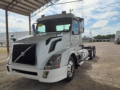 Used 2015 Volvo VNL 6x4, Semi Truck for sale #642527 - photo 1