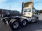 Used 2017 Freightliner Cascadia Day Cab 6x4, Semi Truck for sale #678457 - photo 5