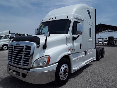 Used 2018 Freightliner Cascadia Sleeper Cab 6x4, Semi Truck for sale #682066 - photo 1