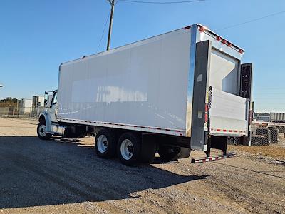 Used 2018 Freightliner M2 106 Conventional Cab 6x4, Box Truck for sale #682201 - photo 2