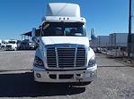 Used 2018 Freightliner Cascadia Day Cab 4x2, Semi Truck for sale #750313 - photo 3