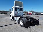 Used 2018 Freightliner Cascadia Day Cab 4x2, Semi Truck for sale #750313 - photo 2