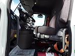 Used 2018 Freightliner Cascadia Day Cab 6x2, Semi Truck for sale #755311 - photo 7