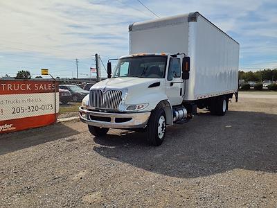 Used 2018 International DuraStar 4300 SBA 4x2, Box Truck for sale #756238 - photo 1