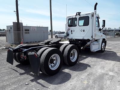 Used 2018 Freightliner Cascadia Day Cab 6x4, Semi Truck for sale #777227 - photo 2