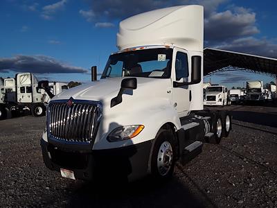 Used 2018 International LT SBA 6x4, Semi Truck for sale #784725 - photo 1