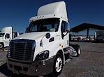 Used 2018 Freightliner Cascadia Day Cab 4x2, Semi Truck for sale #788725 - photo 3