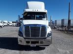 Used 2018 Freightliner Cascadia Day Cab 4x2, Semi Truck for sale #788725 - photo 4