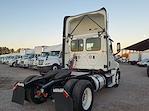 Used 2019 Freightliner Cascadia Day Cab 4x2, Semi Truck for sale #803305 - photo 5