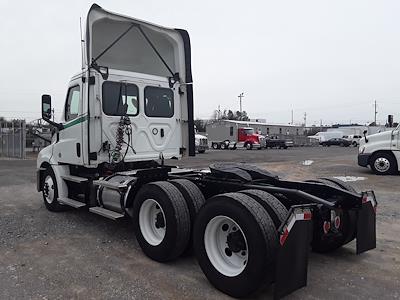 Used 2019 Freightliner Cascadia Day Cab 6x4, Semi Truck for sale #873491 - photo 2