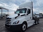 Used 2020 Freightliner Cascadia Day Cab 6x4, Semi Truck for sale #896519 - photo 3