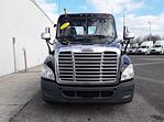 Used 2017 Freightliner Cascadia Day Cab 6x4, Semi Truck for sale #662286 - photo 4