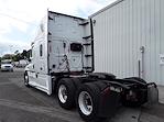 Used 2017 Freightliner Cascadia Sleeper Cab 6x4, Semi Truck for sale #679370 - photo 2