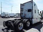 Used 2017 Freightliner Cascadia Sleeper Cab 6x4, Semi Truck for sale #679377 - photo 5