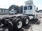 Used 2017 Freightliner Cascadia Day Cab 6x4, Semi Truck for sale #680959 - photo 5