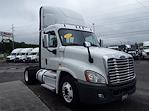 Used 2019 Freightliner Cascadia Day Cab 4x2, Semi Truck for sale #809595 - photo 3