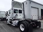 Used 2019 Freightliner Cascadia Day Cab 4x2, Semi Truck for sale #809595 - photo 2