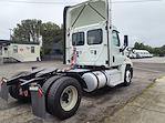 Used 2019 Freightliner Cascadia Day Cab 4x2, Semi Truck for sale #809597 - photo 5