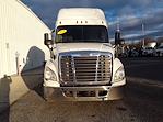Used 2019 Freightliner Cascadia Sleeper Cab 6x4, Semi Truck for sale #813200 - photo 3