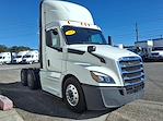 Used 2019 Freightliner Cascadia Day Cab 6x4, Semi Truck for sale #870172 - photo 4