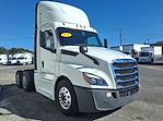 Used 2019 Freightliner Cascadia Day Cab 6x4, Semi Truck for sale #870174 - photo 4