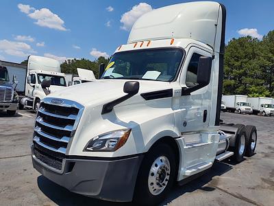 Used 2020 Freightliner Cascadia Day Cab 6x4, Semi Truck for sale #251594 - photo 1