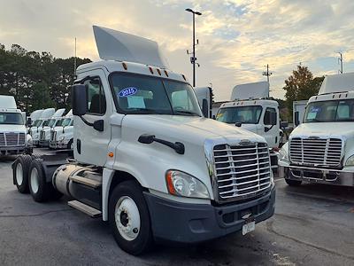 Used 2015 Freightliner Cascadia Day Cab 6x4, Semi Truck for sale #328863 - photo 1