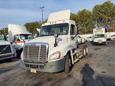 Used 2016 Freightliner Cascadia Day Cab 6x4, Semi Truck for sale #366781 - photo 1