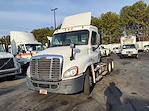 Used 2016 Freightliner Cascadia Day Cab 6x4, Semi Truck for sale #366781 - photo 1