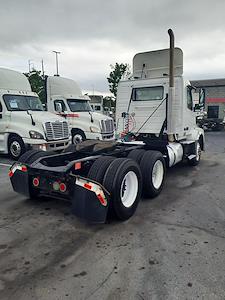 Used 2015 Volvo VNL 6x4, Semi Truck for sale #369623 - photo 2