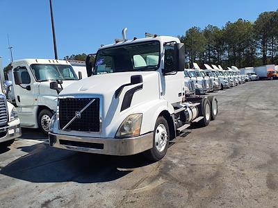 Used 2016 Volvo VNL 6x4, Semi Truck for sale #392330 - photo 1