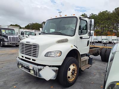 Used 2015 Freightliner M2 106 Conventional Cab 4x2, Cab Chassis for sale #592465 - photo 1