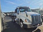 Used 2015 Freightliner Cascadia Day Cab 6x4, Semi Truck for sale #640690 - photo 3