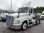 Used 2016 Freightliner Cascadia Day Cab 6x4, Semi Truck for sale #669834 - photo 4