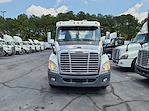 Used 2017 Freightliner Cascadia Day Cab 6x4, Semi Truck for sale #670842 - photo 3