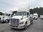 Used 2017 Freightliner Cascadia Day Cab 6x4, Semi Truck for sale #670967 - photo 1