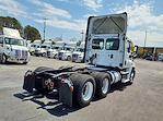 Used 2017 Freightliner Cascadia Day Cab 6x4, Semi Truck for sale #671770 - photo 2