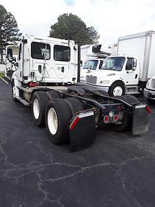 Used 2017 Freightliner Cascadia Day Cab 6x4, Semi Truck for sale #672031 - photo 1