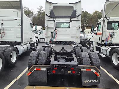 Used 2018 Volvo VNL 6x4, Semi Truck for sale #749739 - photo 1
