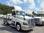 Used 2019 Freightliner Cascadia Day Cab 6x4, Semi Truck for sale #795277 - photo 1