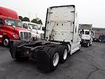 Used 2018 Freightliner Cascadia Sleeper Cab 6x4, Semi Truck for sale #800147 - photo 5