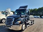 Used 2019 Freightliner Cascadia Day Cab 6x4, Semi Truck for sale #812967 - photo 4