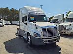 Used 2019 Freightliner Cascadia Sleeper Cab 6x4, Semi Truck for sale #862547 - photo 4