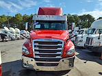 Used 2019 Freightliner Cascadia Day Cab 6x4, Semi Truck for sale #875394 - photo 3