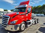 Used 2019 Freightliner Cascadia Day Cab 6x4, Semi Truck for sale #875394 - photo 4