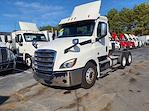 Used 2020 Freightliner Cascadia Day Cab 6x4, Semi Truck for sale #879504 - photo 3