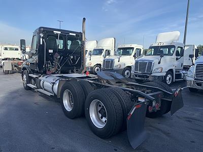 Used 2020 Freightliner Cascadia Day Cab 6x4, Semi Truck for sale #884511 - photo 2