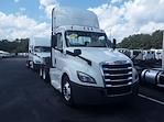 Used 2020 Freightliner Cascadia Day Cab 6x4, Semi Truck for sale #897070 - photo 3