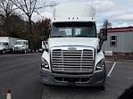 Used 2018 Freightliner Cascadia Day Cab 4x2, Semi Truck for sale #221545 - photo 4